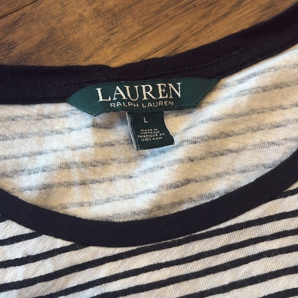 Ralph Lauren back and white striped knotted tee - Picture 3 of 4